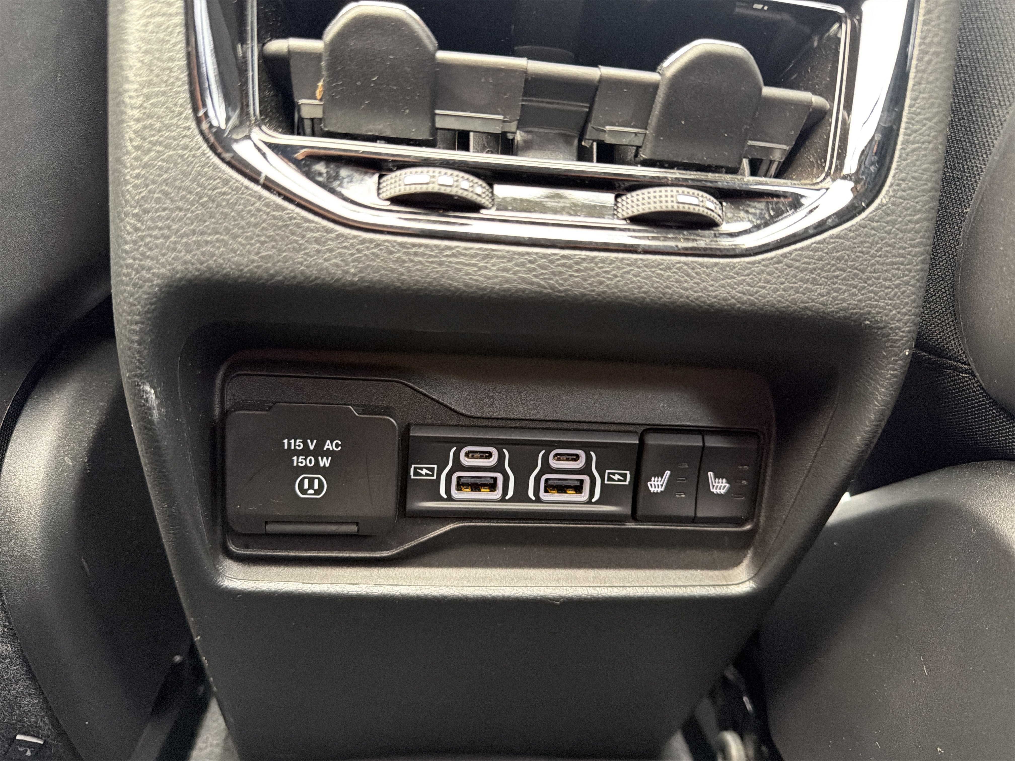 Used 2023 Jeep Grand Cherokee Limited AWD/4WD image 13