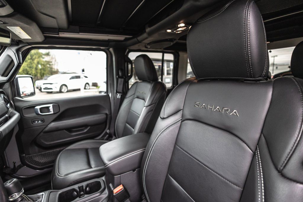 Used 2022 Jeep Wrangler Unlimited Sahara w/ Cold Weather Group image 22
