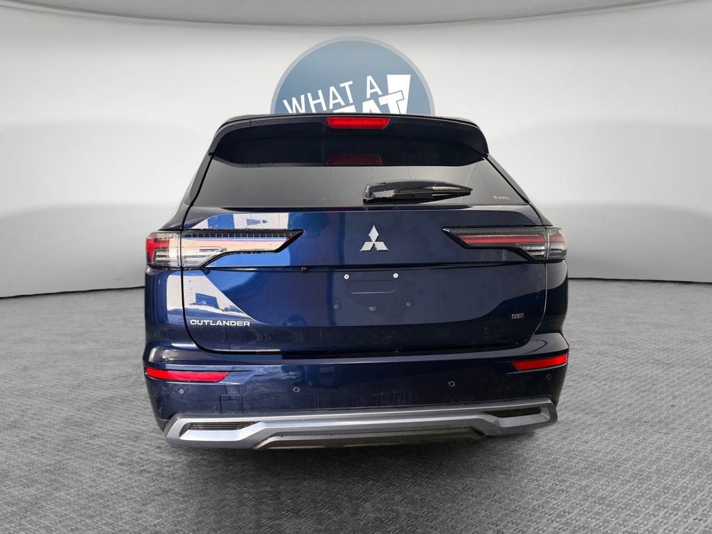 New 2026 Mitsubishi Outlander SE image 5