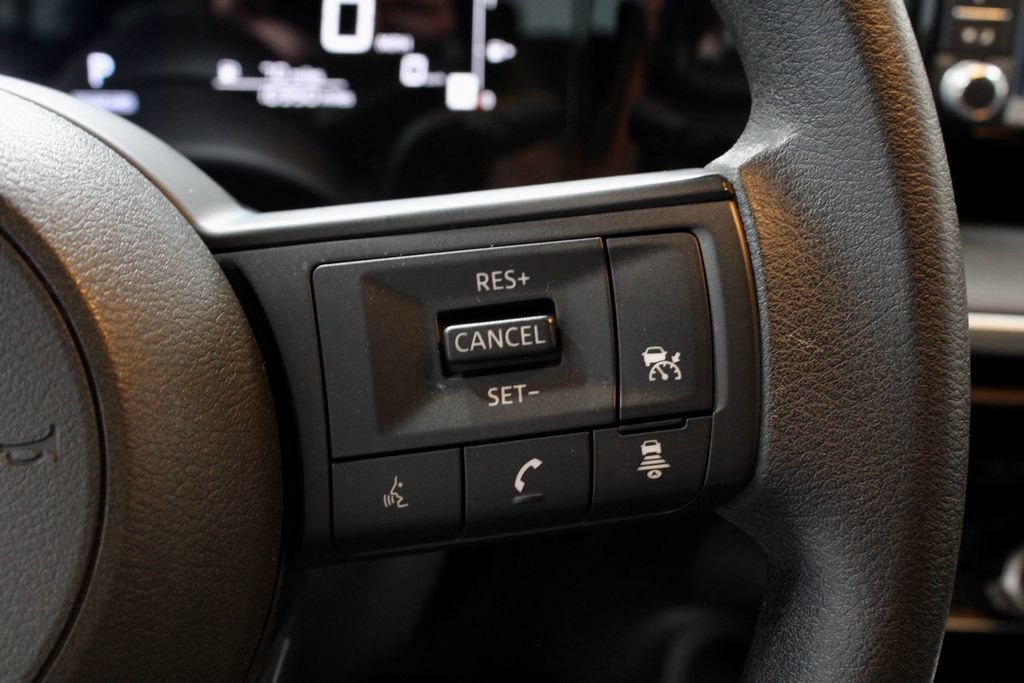 Certified 2025 Nissan Kicks S AWD/4WD image 28