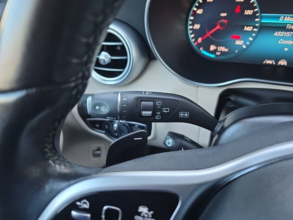 Used 2022 Mercedes-Benz GLC 300 4MATIC image 14