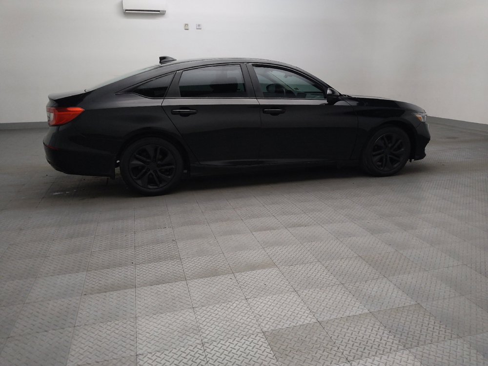 Used 2018 Honda Accord EX-L image 10