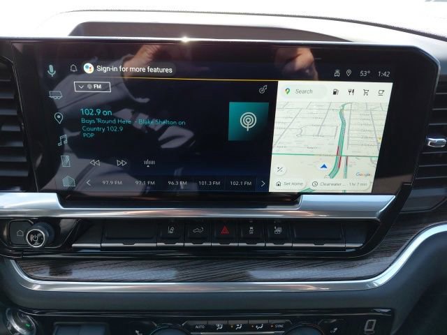 Used 2025 Chevrolet Silverado 2500 LT w/ Convenience Package image 16