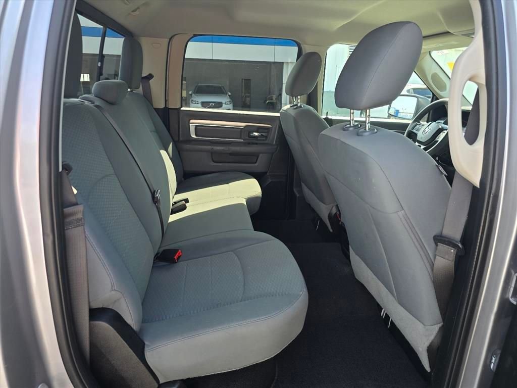 Used 2020 RAM 1500 Classic SLT RWD image 13