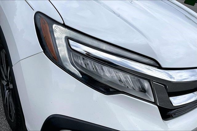 Certified 2020 Honda Pilot Touring image 27