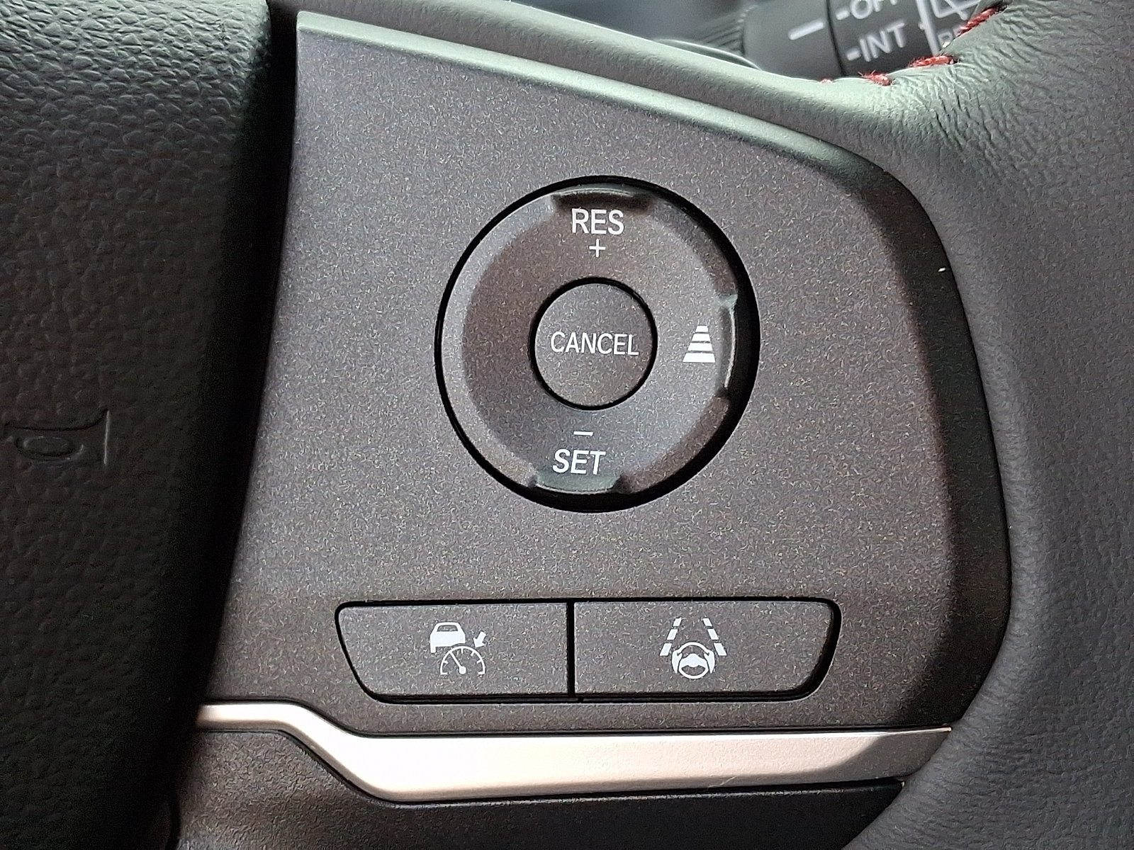 Used 2024 Honda Odyssey Sport image 24
