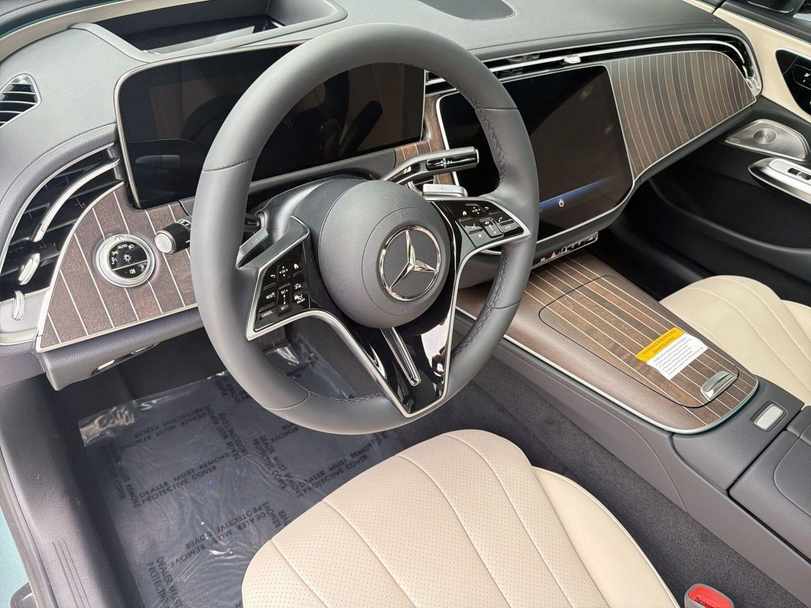 New 2026 Mercedes-Benz E 350 4MATIC Sedan image 4