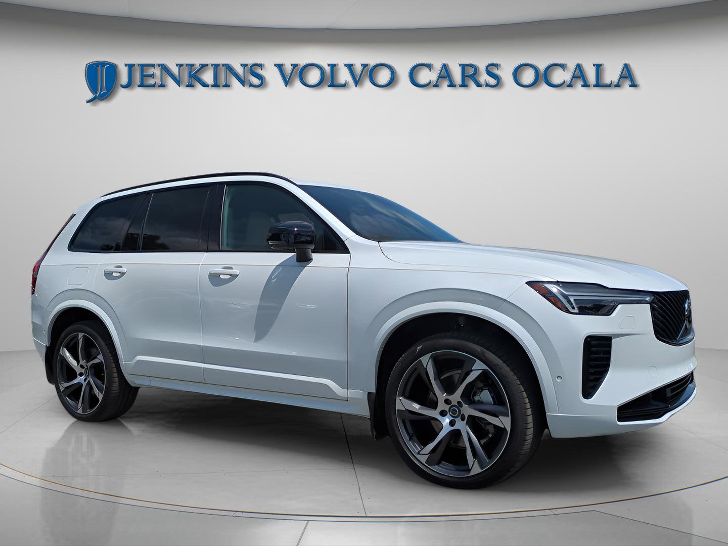 New 2026 Volvo XC90 B6 Ultra w/ Lounge Package image 2