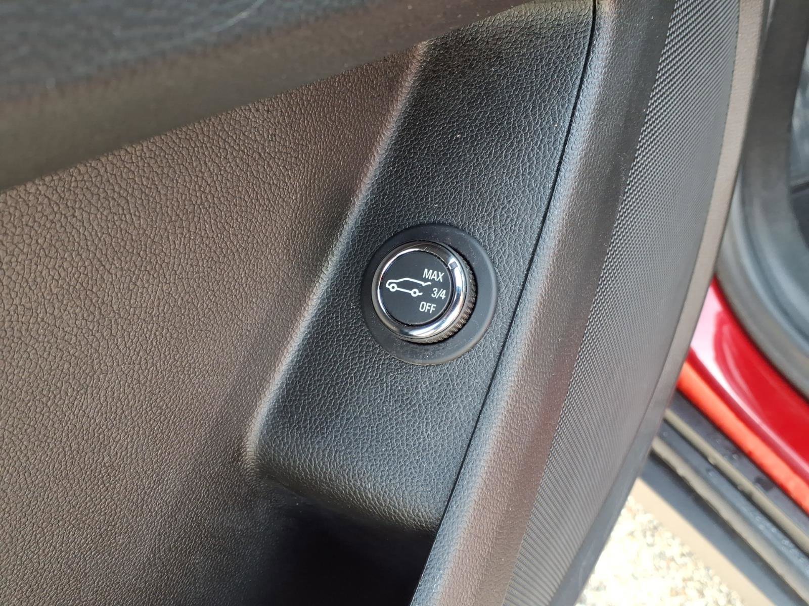 Certified 2023 Chevrolet Traverse LT image 6