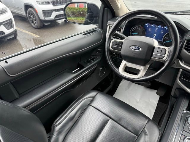 Used 2023 Ford Expedition Max XLT AWD/4WD image 33
