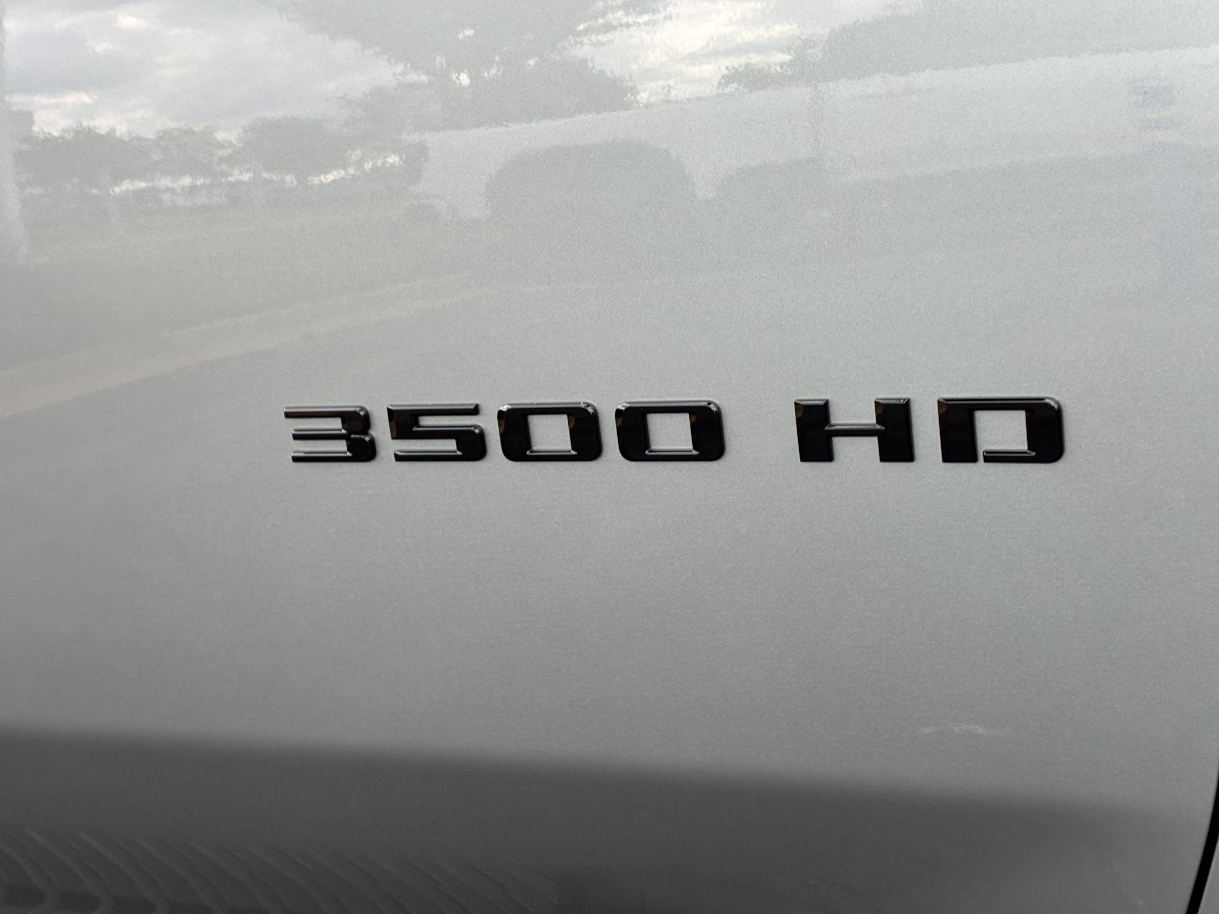 New 2026 Chevrolet Silverado 3500 LTZ w/ LTZ Plus Package AWD/4WD image 7
