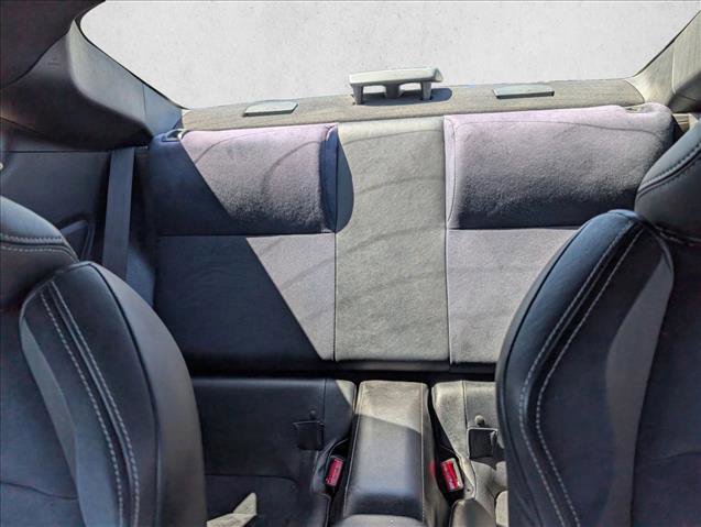Used 2018 Toyota 86 RWD image 16