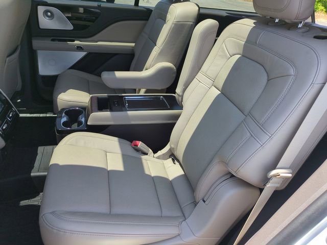 Used 2021 Lincoln Aviator Reserve w/ Equipment Group 202A AWD/4WD image 30