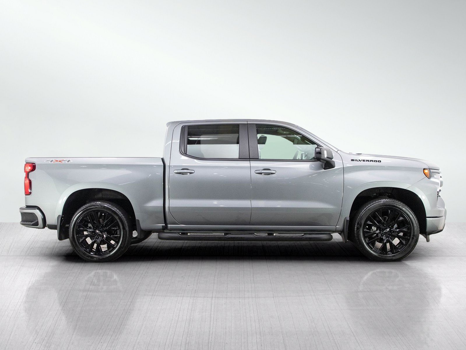 Used 2024 Chevrolet Silverado 1500 RST w/ Rally Edition AWD/4WD image 6