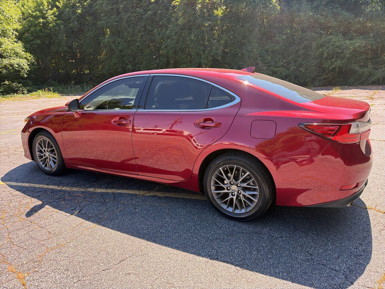 Used 2018 Lexus ES 350 w/ Premier Package FWD image 4