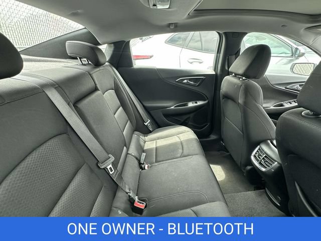 Certified 2024 Chevrolet Malibu LT FWD image 3