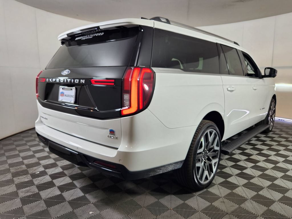 New 2027 Ford Expedition Max Platinum w/ Platinum Ultimate Package AWD/4WD image 7