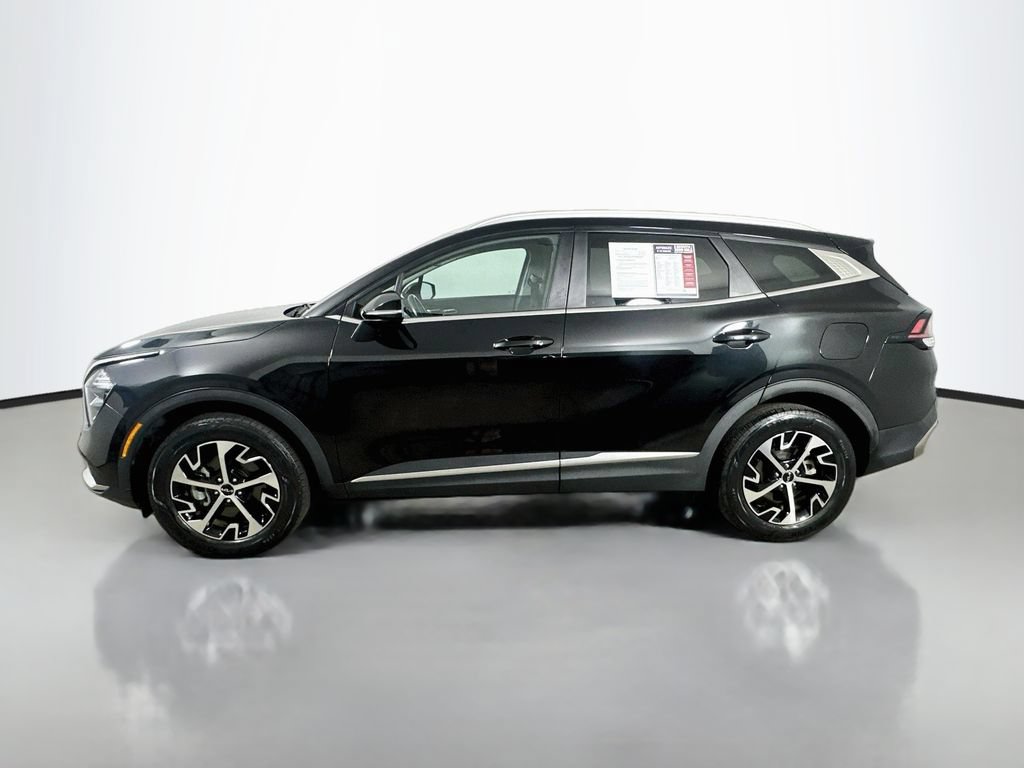 Used 2023 Kia Sportage EX AWD/4WD image 5