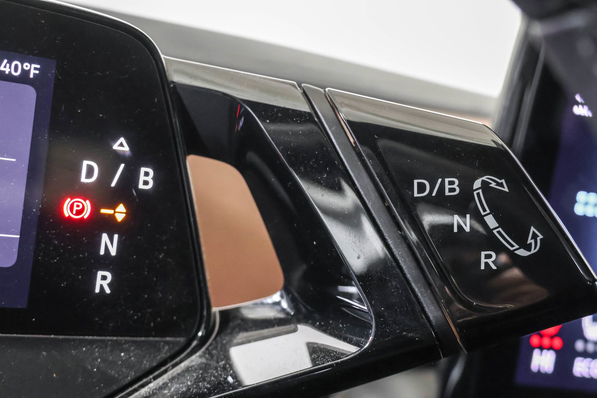 Used 2022 Volkswagen ID.4 Pro S image 31