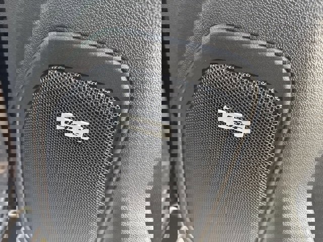 Used 2020 GMC Sierra 3500 AT4 w/ AT4 Premium Package image 18