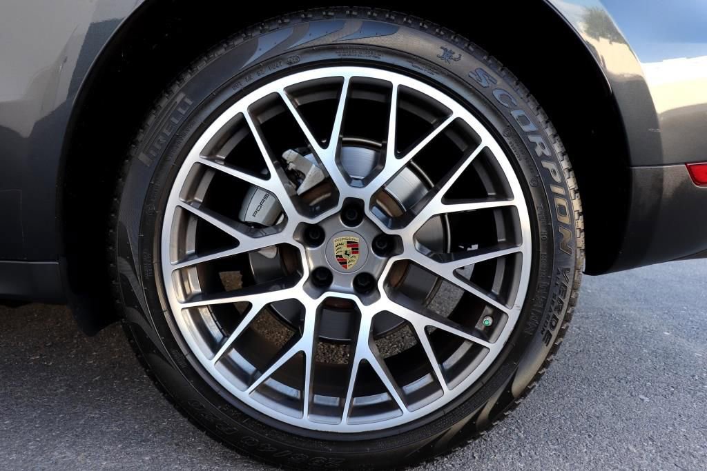 Used 2017 Porsche Macan S image 86
