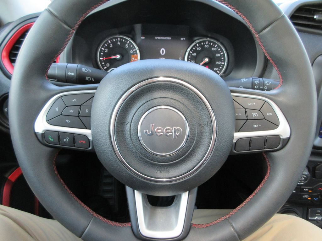 Used 2023 Jeep Renegade Trailhawk w/ Sun/Sound Group AWD/4WD image 26