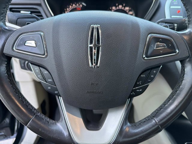 Used 2017 Lincoln MKC Reserve AWD/4WD image 26
