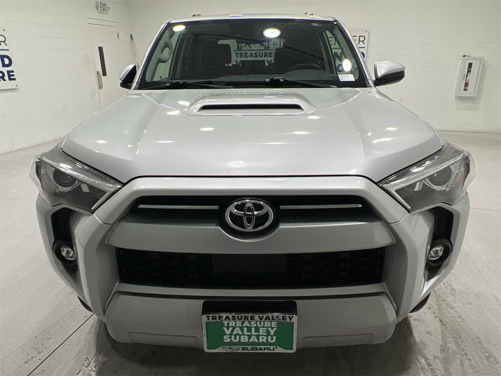 Used 2024 Toyota 4Runner TRD Off-Road image 3