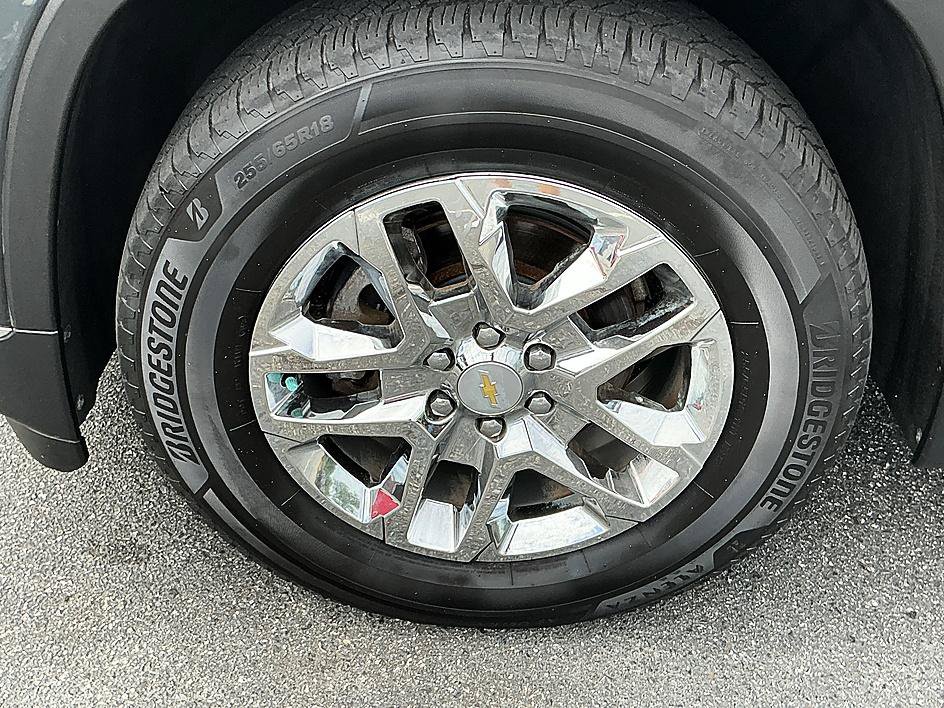 Used 2018 Chevrolet Traverse LT FWD image 8
