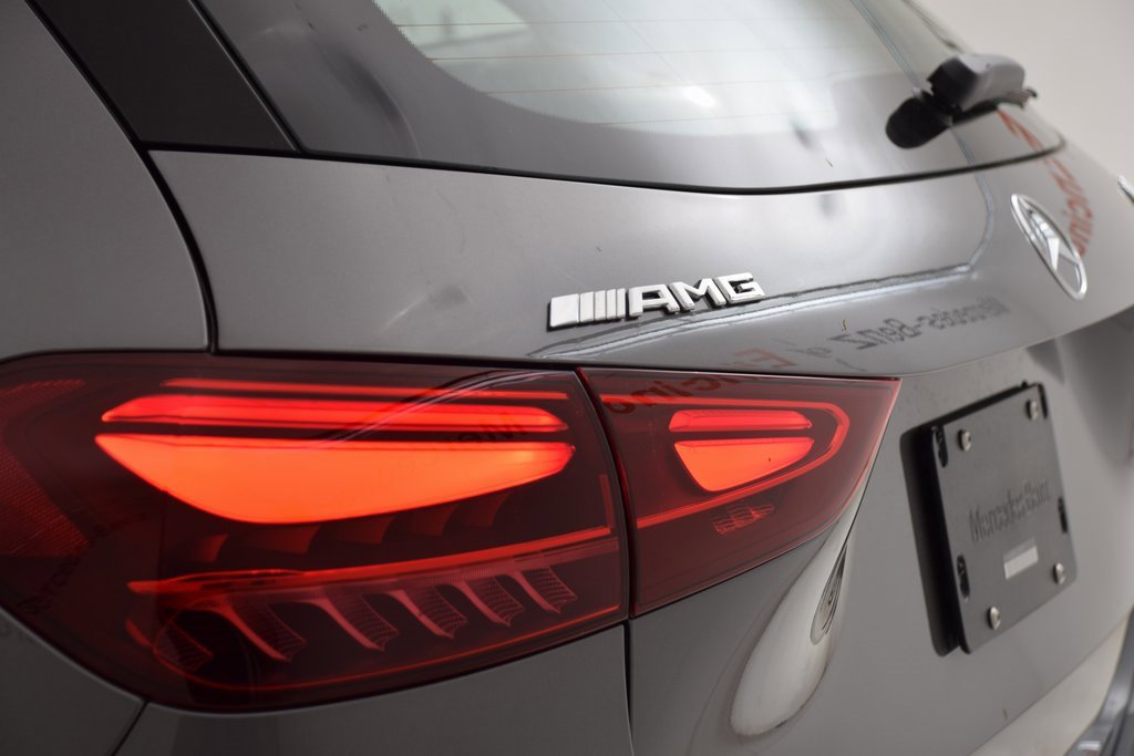 New 2025 Mercedes-Benz GLA 35 AMG 4MATIC image 12