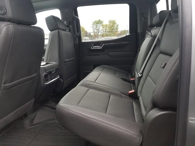 New 2026 GMC Sierra 1500 SLT w/ SLT Premium Package image 8