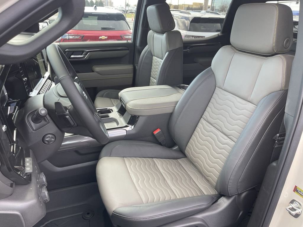 New 2026 Chevrolet Silverado 1500 ZR2 w/ Dark Appearance Package image 11