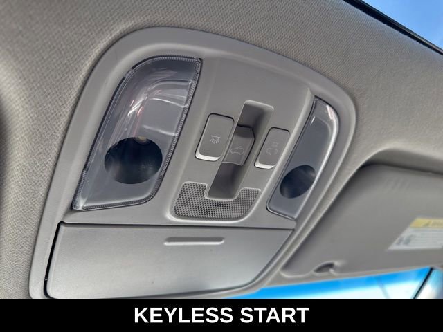 Used 2020 Kia Niro Touring image 16