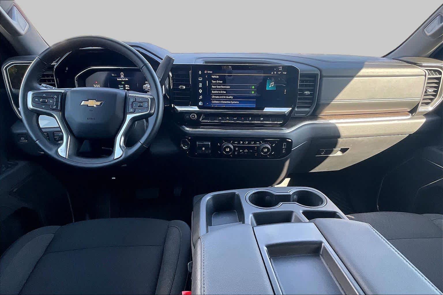 Used 2026 Chevrolet Silverado 1500 LT AWD/4WD image 15