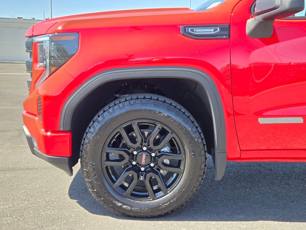 Used 2026 GMC Sierra 1500 Elevation AWD/4WD image 9