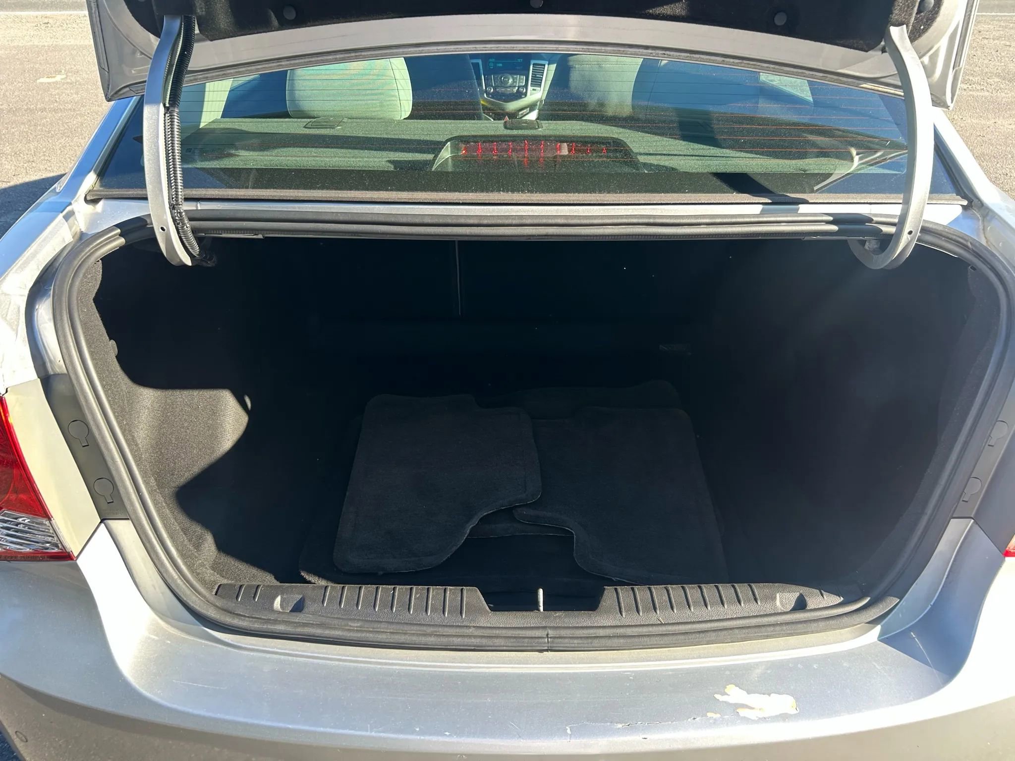 Used 2012 Chevrolet Cruze LT image 14