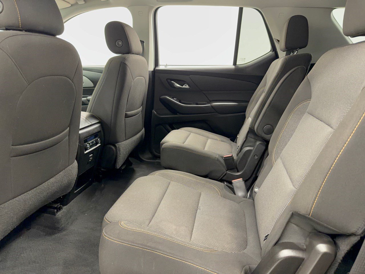 Used 2021 Chevrolet Traverse LT AWD/4WD image 25