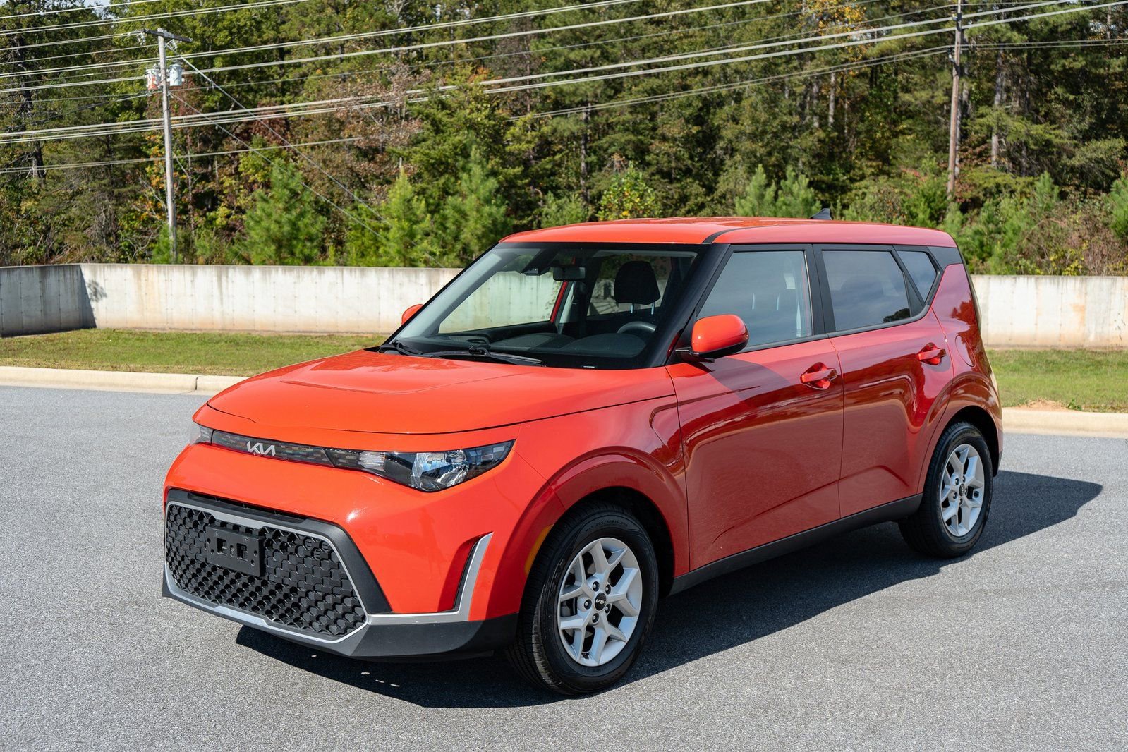 Used 2023 Kia Soul LX w/ Option Group 015 image 3