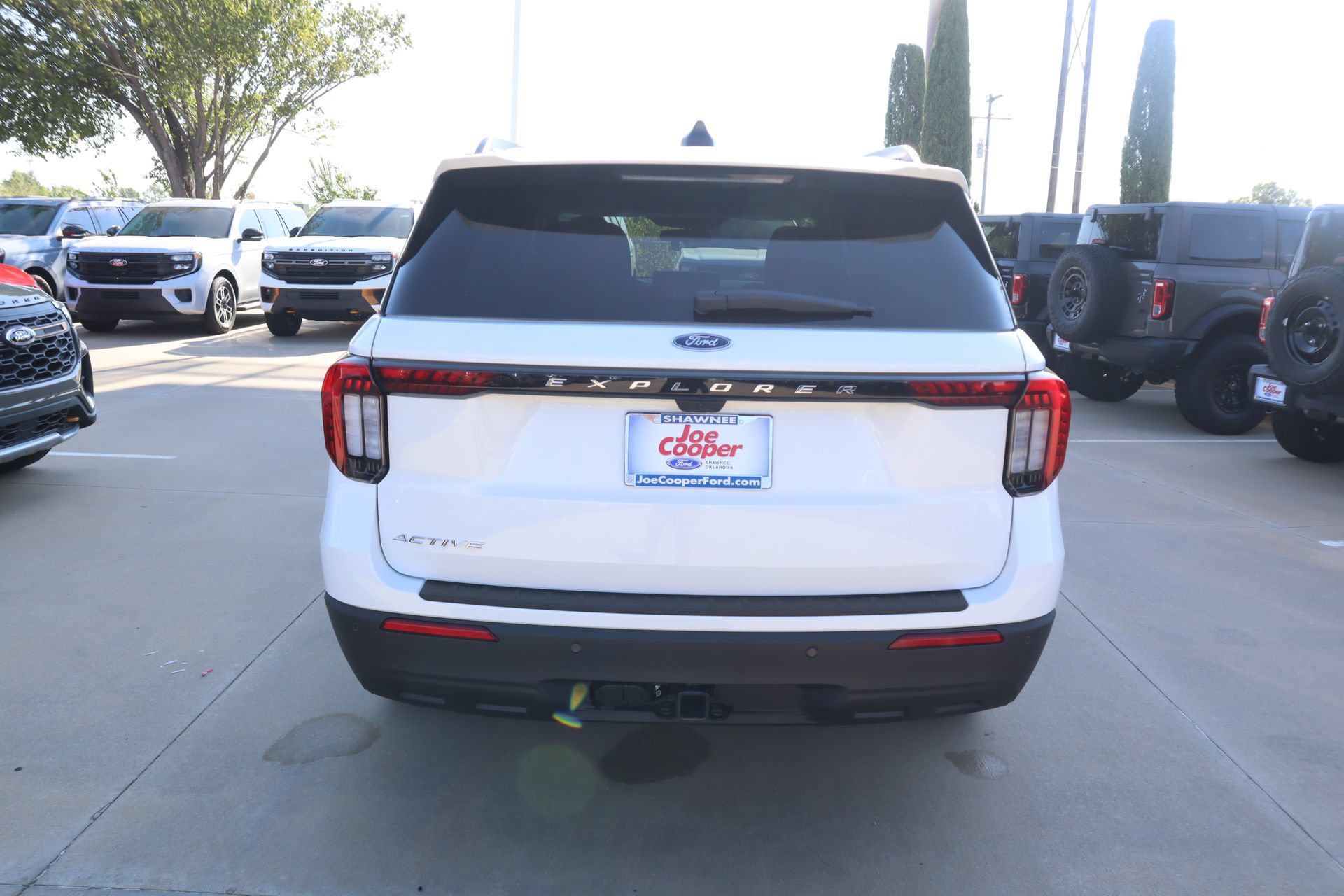 New 2026 Ford Explorer Active RWD image 23