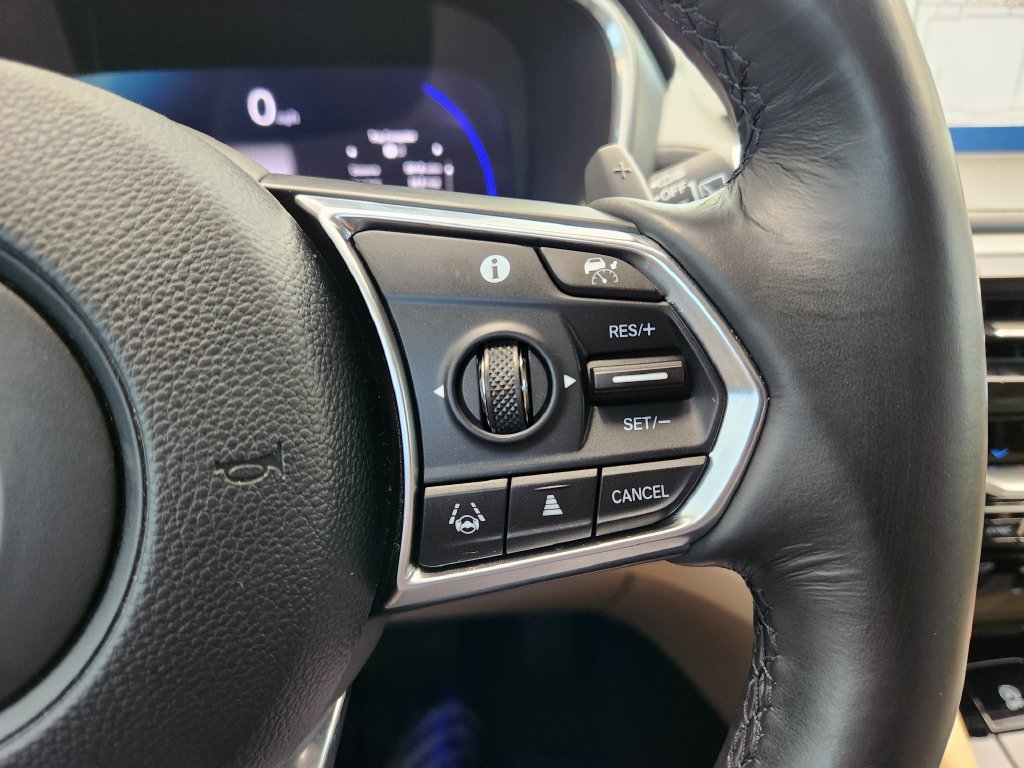 Used 2023 Acura MDX w/ Technology Package FWD image 30