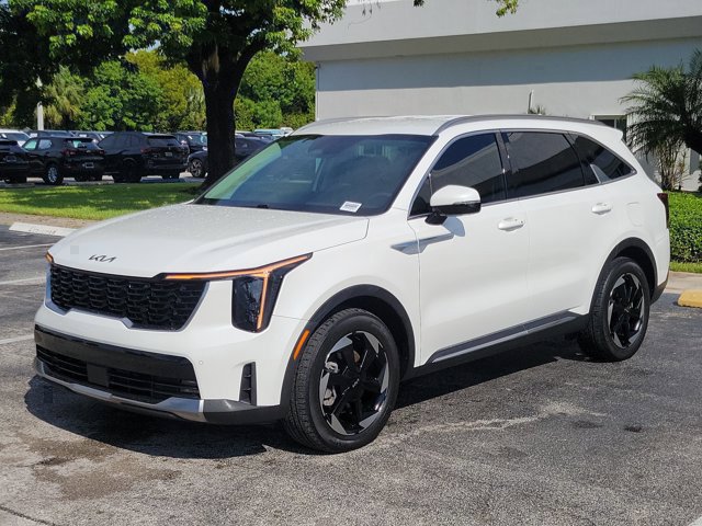Used 2025 Kia Sorento EX AWD/4WD image 7