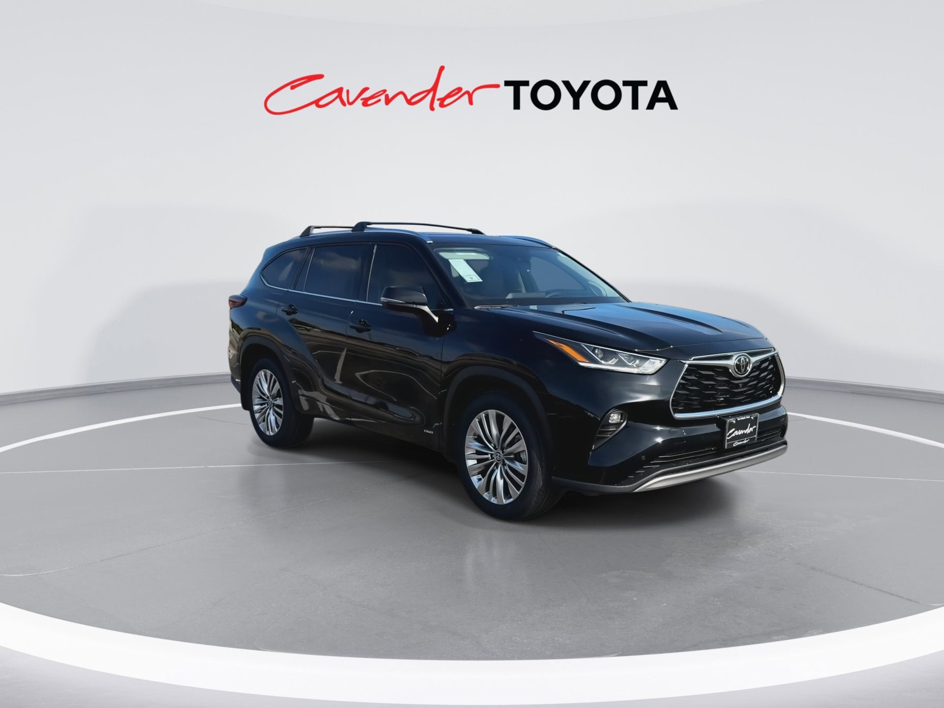 Used 2026 Toyota Highlander Platinum AWD/4WD image 2