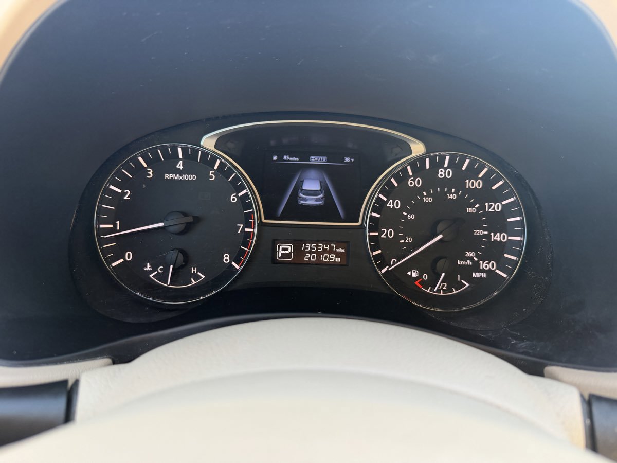 Used 2014 Nissan Pathfinder SL w/ SL Premium Package image 32