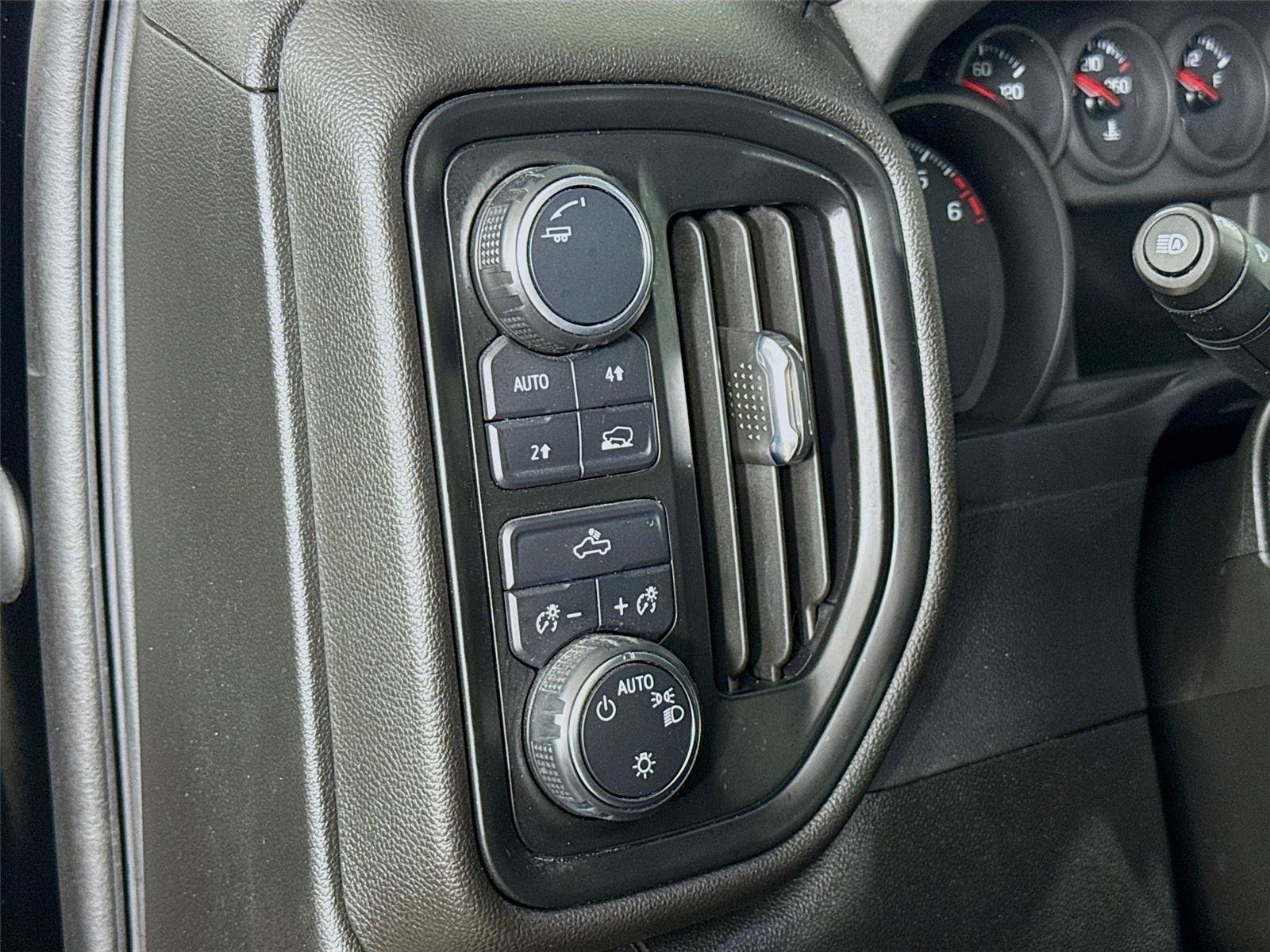 Used 2023 Chevrolet Silverado 1500 Custom w/ Rally Edition AWD/4WD image 12