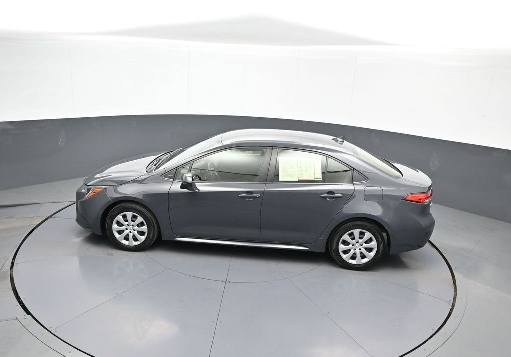 Used 2023 Toyota Corolla LE FWD image 39