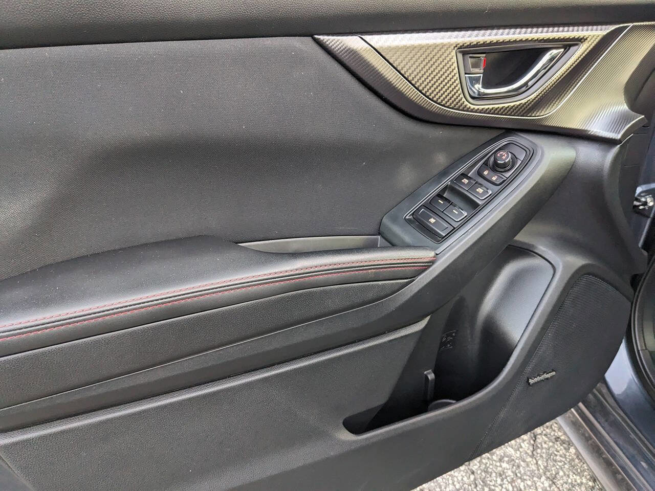 Used 2017 Subaru Impreza 2.0i Sport image 21