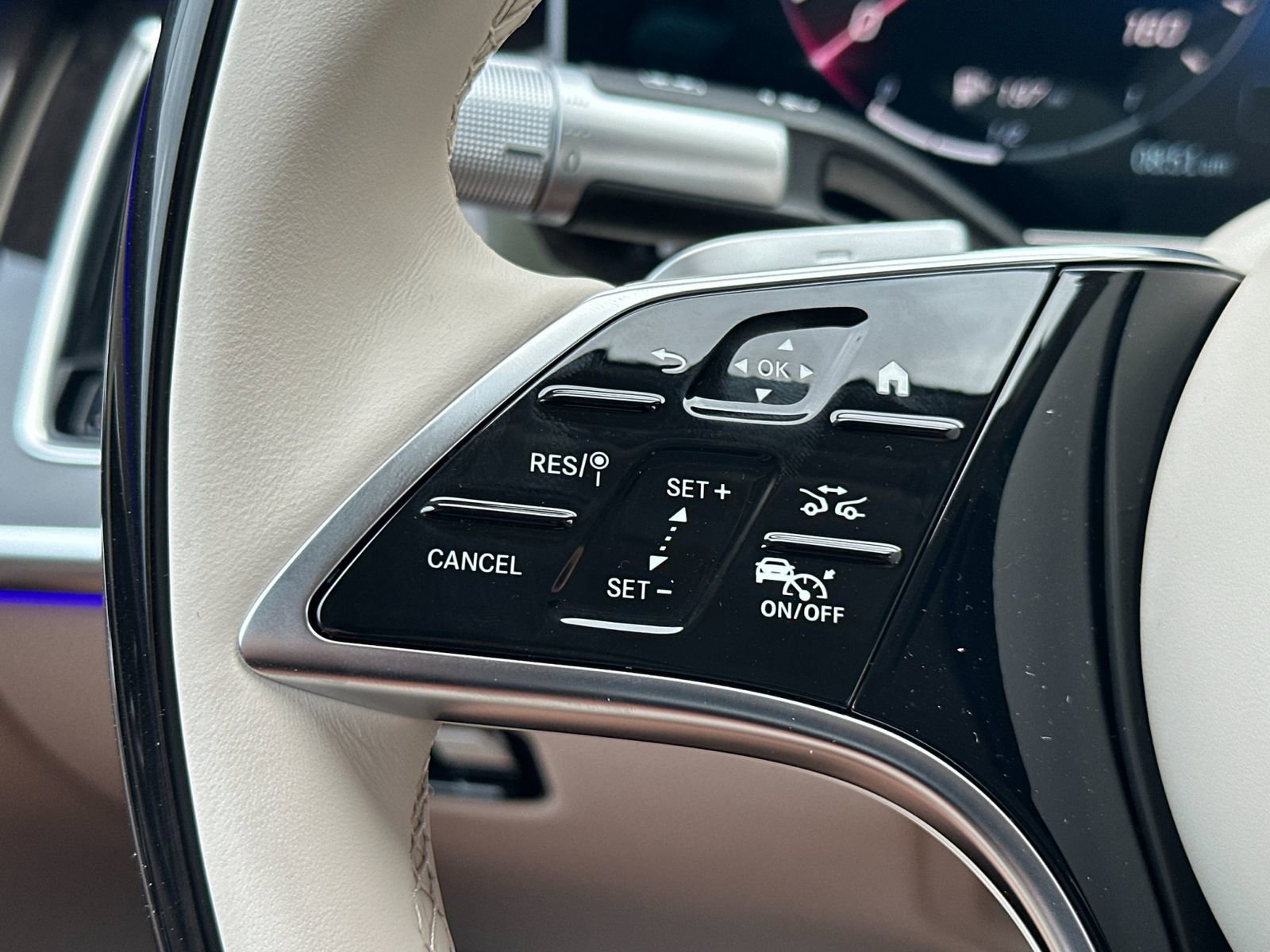 New 2026 Mercedes-Benz S 580 4MATIC Sedan image 27