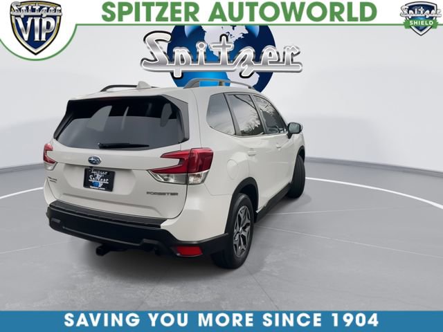 Used 2019 Subaru Forester Premium AWD/4WD image 9
