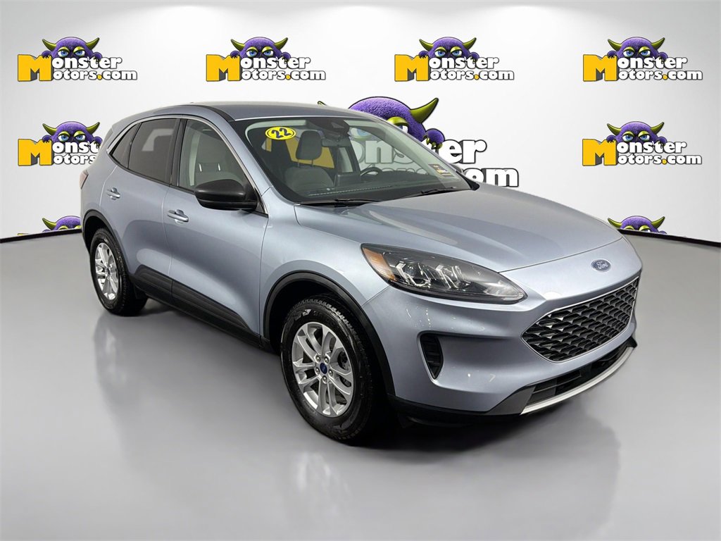 Used 2022 Ford Escape SE image 3