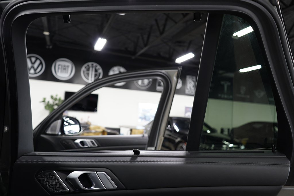 Used 2021 BMW X5 M w/ Competition Package AWD/4WD image 35